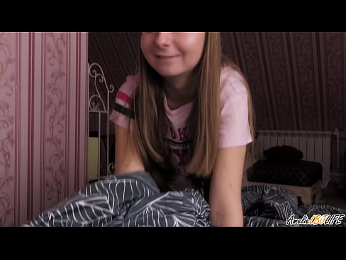 ❤️ Nitsentsitra lalina ny BFF-ny i Blondie ary niditra tao am-bavany Firaisana ara-nofo aminay mg.assistirhentai.ru ❌❤