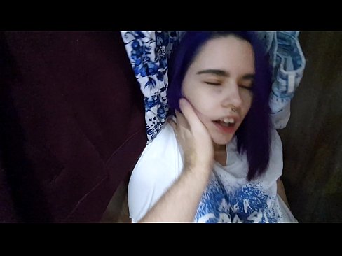 ❤️ Nahita ny rahavaviko tao amin'ny efi-tranonao ary nanampy azy hisotro Firaisana ara-nofo aminay mg.assistirhentai.ru ❌❤